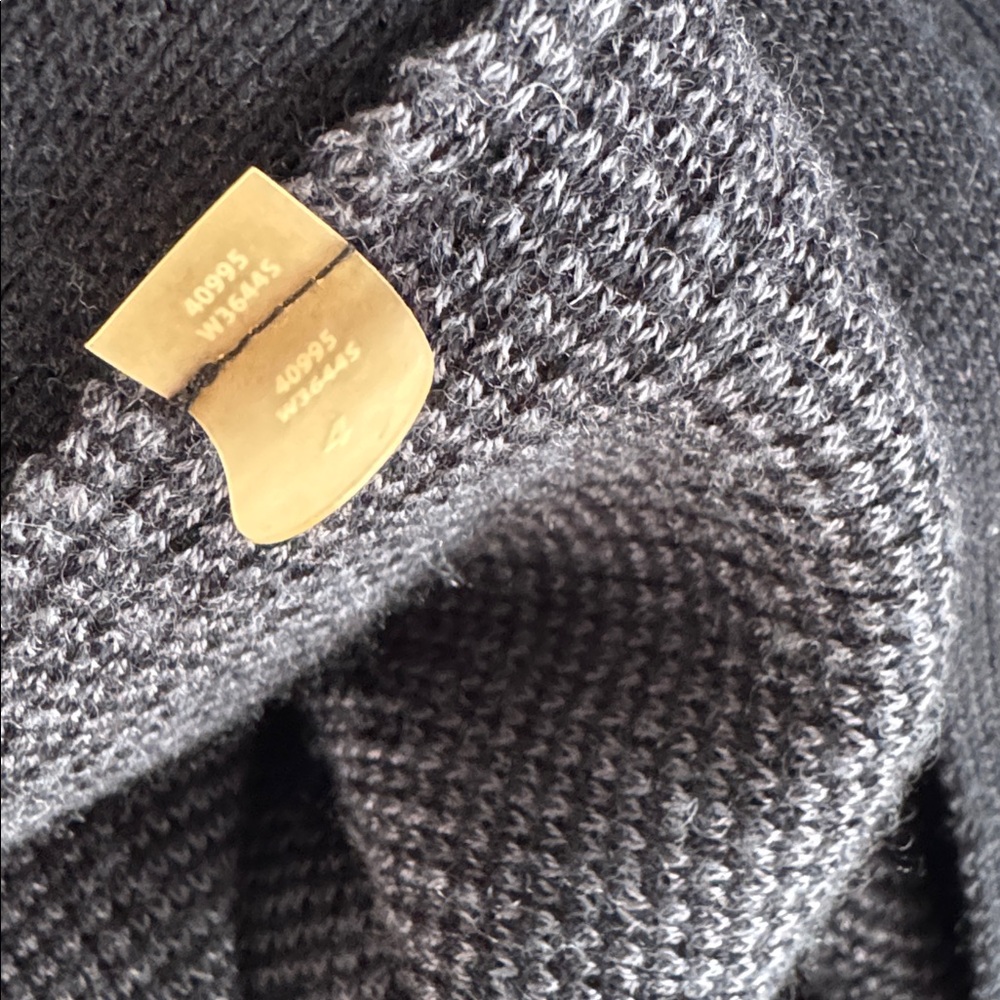 Lululemon Intuition Meditation Sweater Wrap in Black - Picture 11 of 13